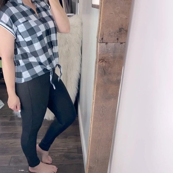 No boundaries black & white checkered top size XLarge - Picture 1 of 4